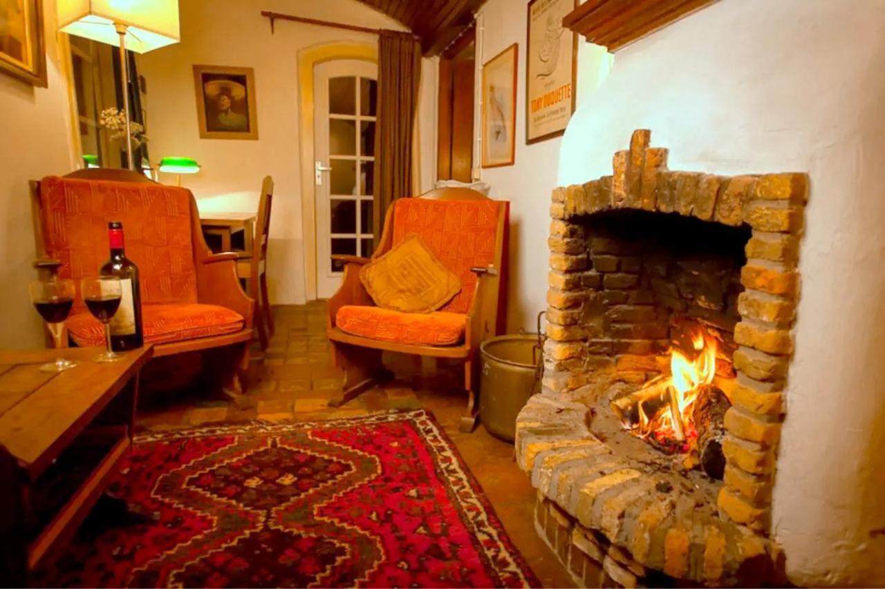 Rustic Retreat: Fireplace, Bbq, + Forest Access Бур Хамстед Екстериор снимка